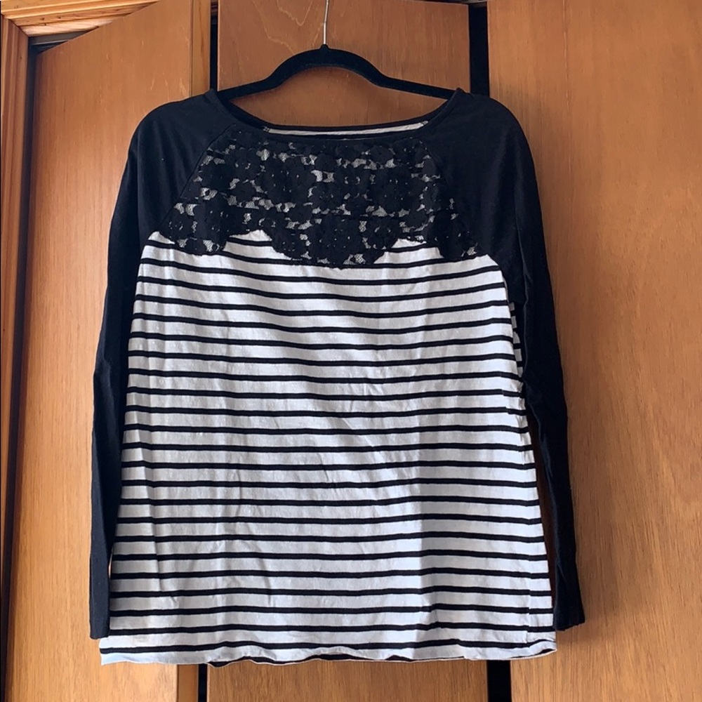 LOFT Raglan Style Lace front Striped Long Sleeve